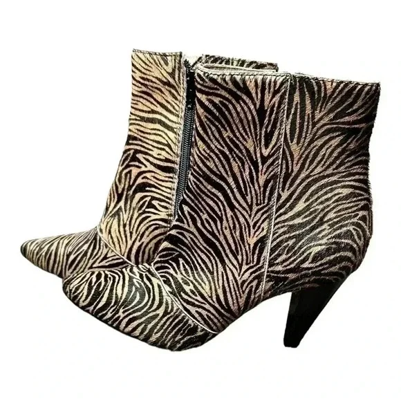 Able Tinsley Tiger Boots Size 7M Calf Hair Heeled Animal Print Heeled Pointy Toe - Picture 6 of 10